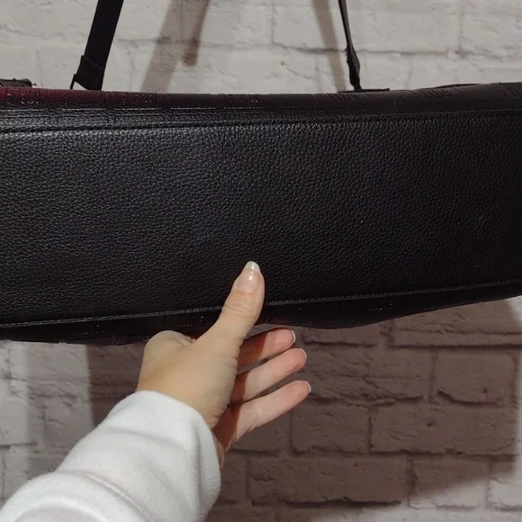 Steve Madden Black Huge Purse - Picture 9 of 15